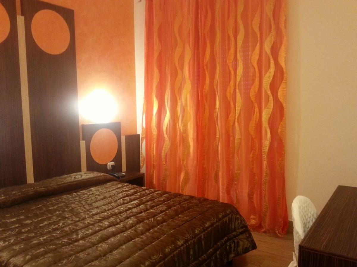 Hotel La Rosa Dei Venti Монте-Сан-Джусто Экстерьер фото