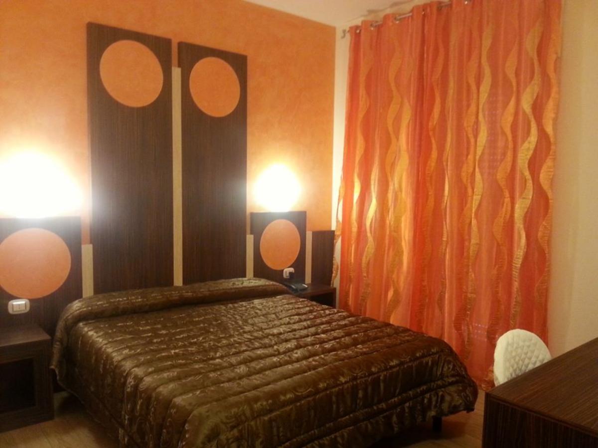 Hotel La Rosa Dei Venti Монте-Сан-Джусто Экстерьер фото