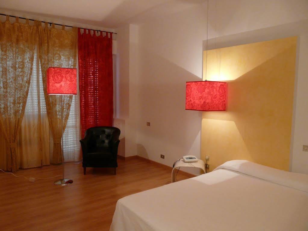 Hotel La Rosa Dei Venti Монте-Сан-Джусто Экстерьер фото